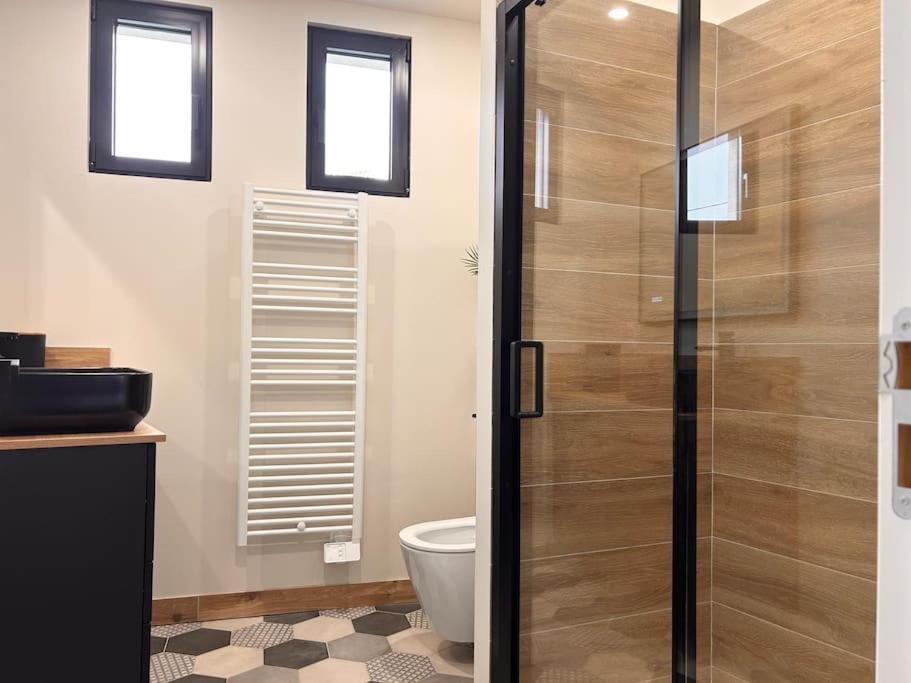 Home 724 Saint-Leger-du-Bourg-Denis Kültér fotó
